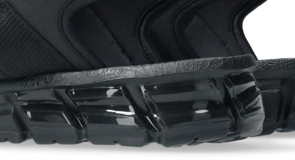 ASICSのGEL-QUANTUM 90 SD