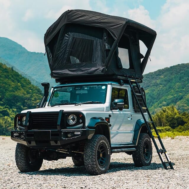 超軽量なエアフレーム構造のルーフテント「peakpod」に、快適性を増