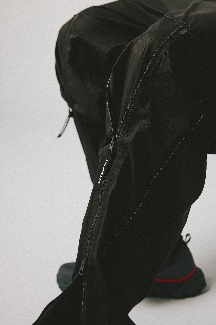 and wander/3L rain pantsダブルファスナーディテール