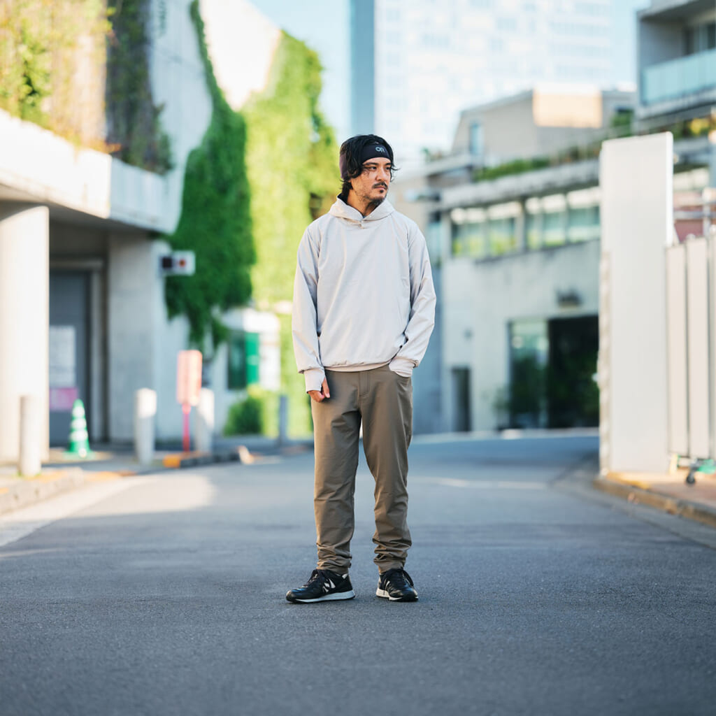 OUTDOOR RESEARCH「Sound Light Hoodie」