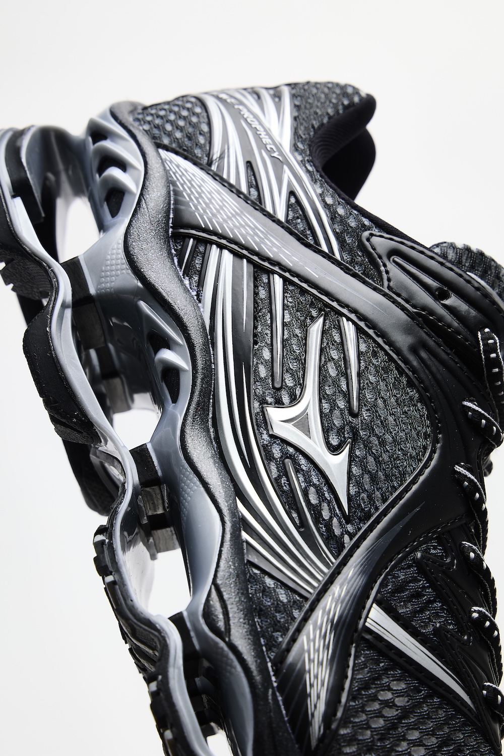 MIZUNO WAVE PROPHECY 1