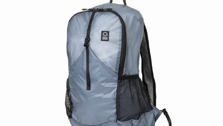 軽量&タフネスなZEROGRAMのパッカブルディバッグは、軽登山やトラベルシーンまでマルチに活躍！
