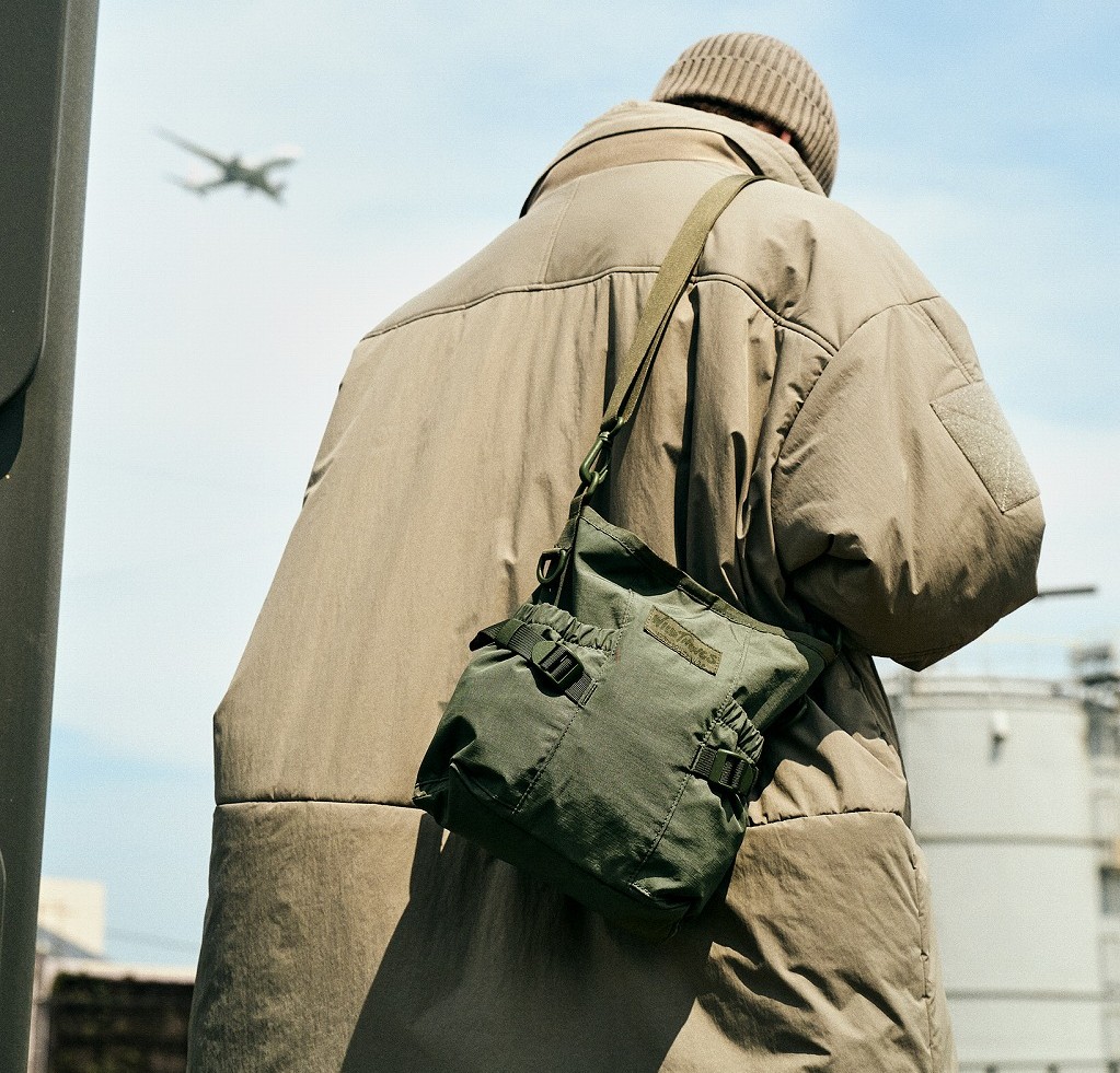 STORAGE SHOULDER S