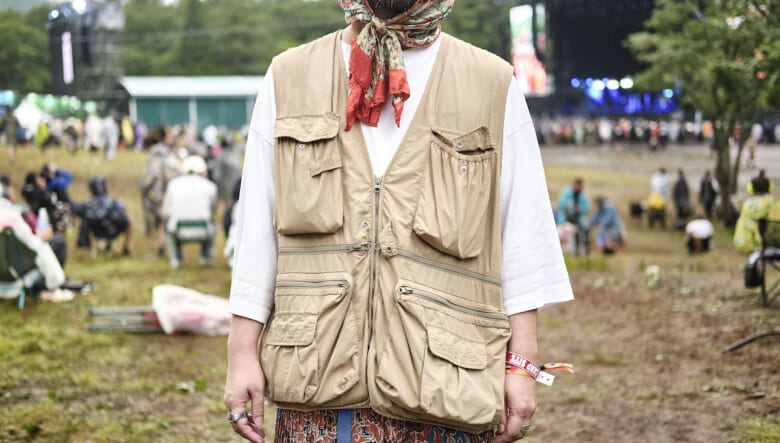 個性派レイヤードにあえて柄モノを。-FUJI ROCK FESTIVAL 2026-