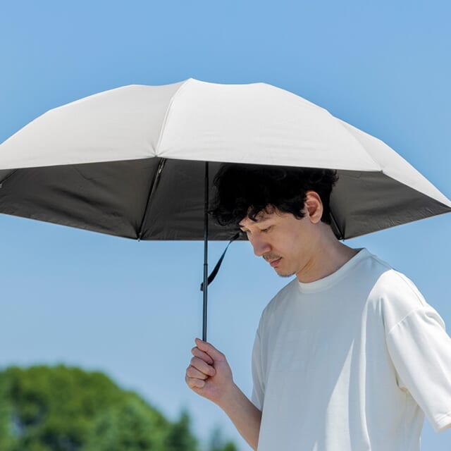 釣り”の知見を活かしたDAIWAのカーボンアンブレラはタフで軽量。UV
