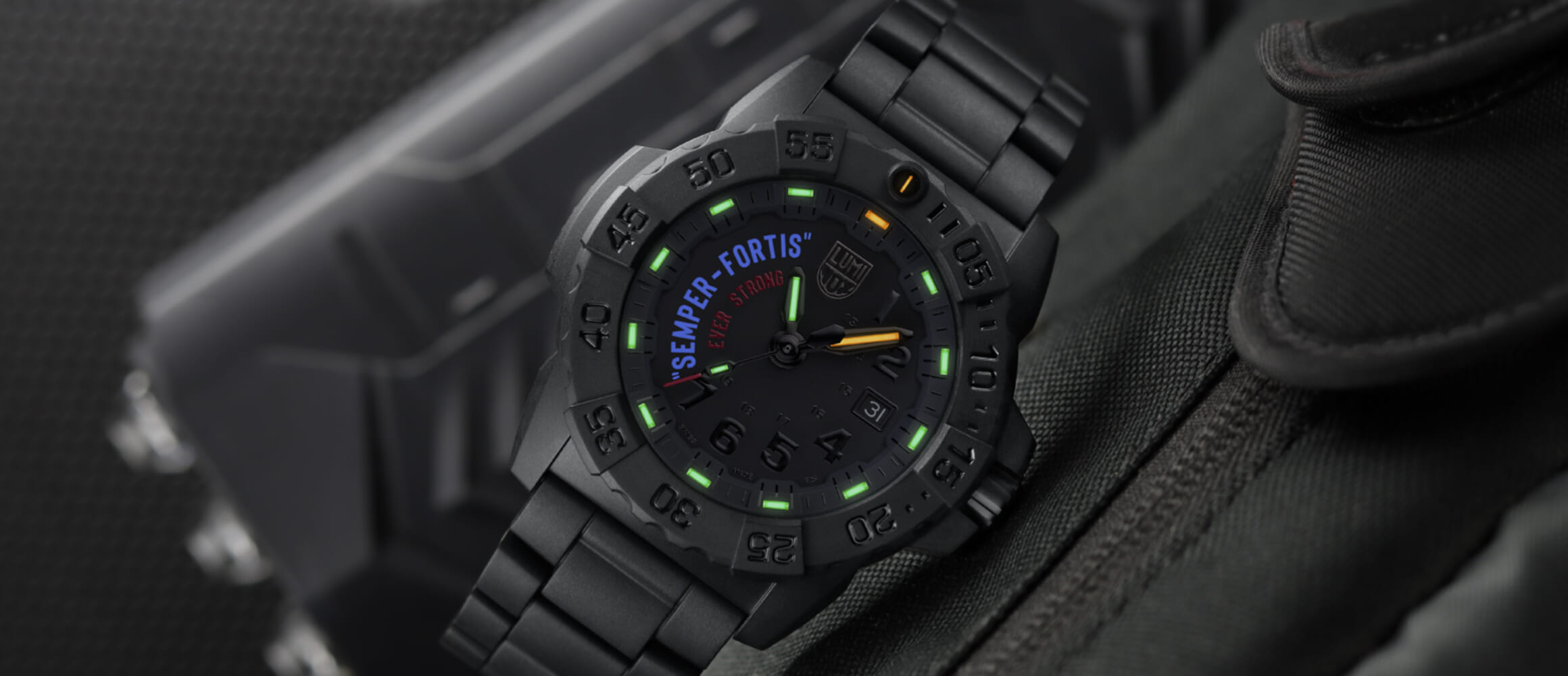 ルミノックスから、“Navy SEALs”の特別バージョンが発売。米海軍特殊