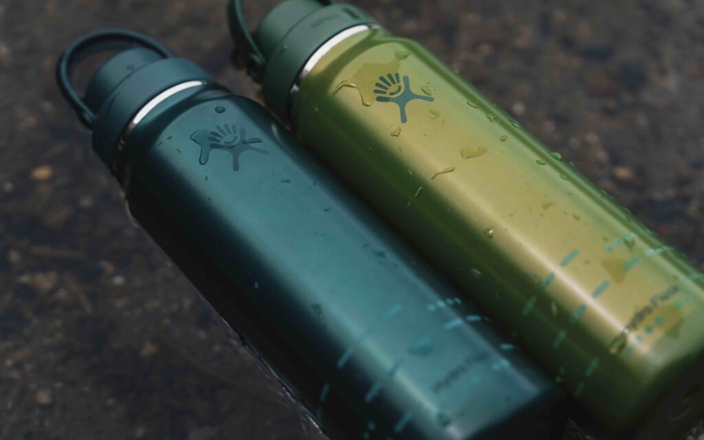 HydroFlask®“Lightweight Quest Collection”。