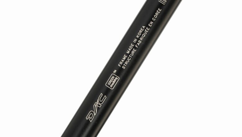 5周年のサンゾー工務店がヘリノックスとコラボ。定番「チェアワン」がヴィンテージアメリカン風のナイスカラーに！