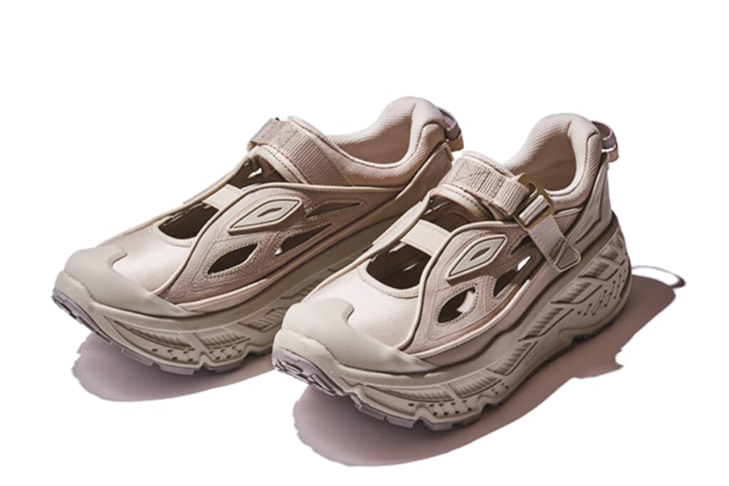HOKA
Stinson Breeze ¥25300