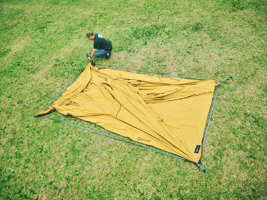 HILL FIELD “BIG TOP” 設営