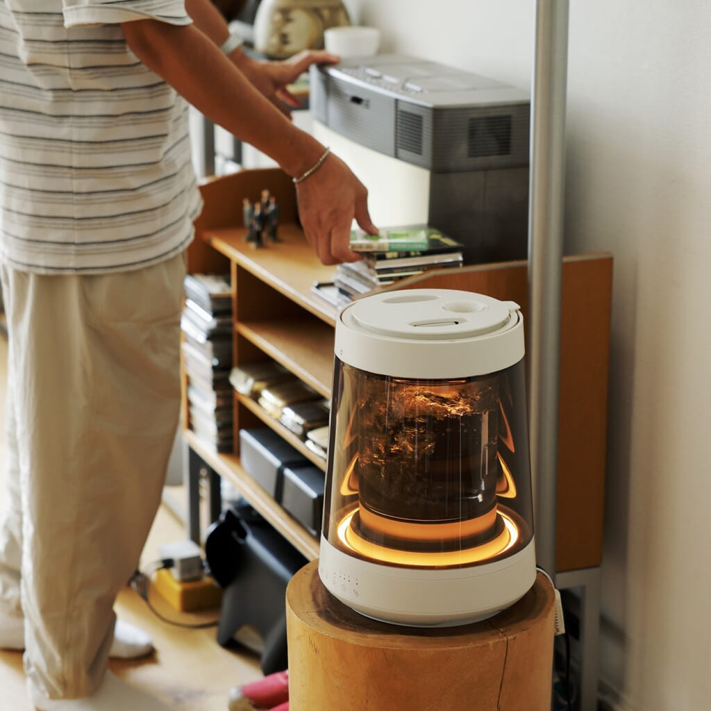 GLASS STEAM HUMIDIFIER