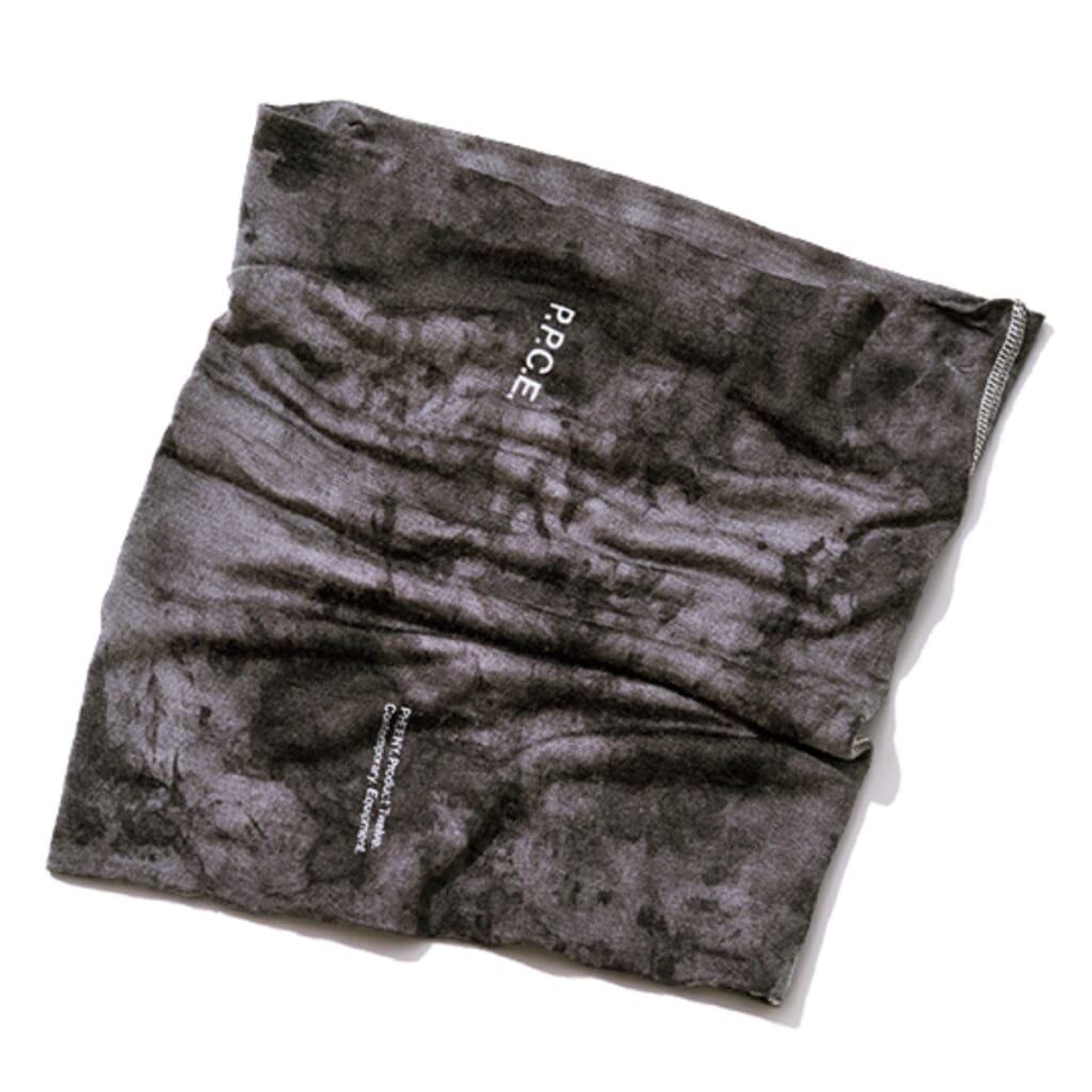 P.P.C.E.
Uneven Dye Neck Warme