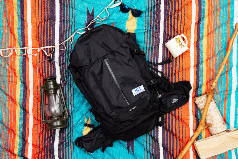 「X-pack」と「robic-air」の合わせワザが光る、MEI初の本格登山バッグ。