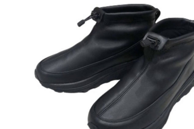 スノーピークの新作冬ブーツは、中綿入りモック型。レザー仕様の高級感あふれる一足。