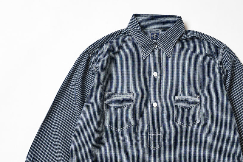 ポストオーバーオールズ最古のシャツが一新。10種の素材で作った現代版プルオーバーシャツ。